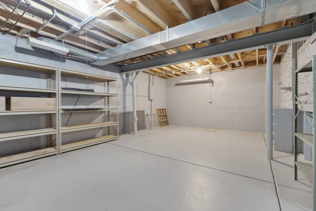 $400,000 | 3701 King Charles Lane, St. Charles, IL 60174