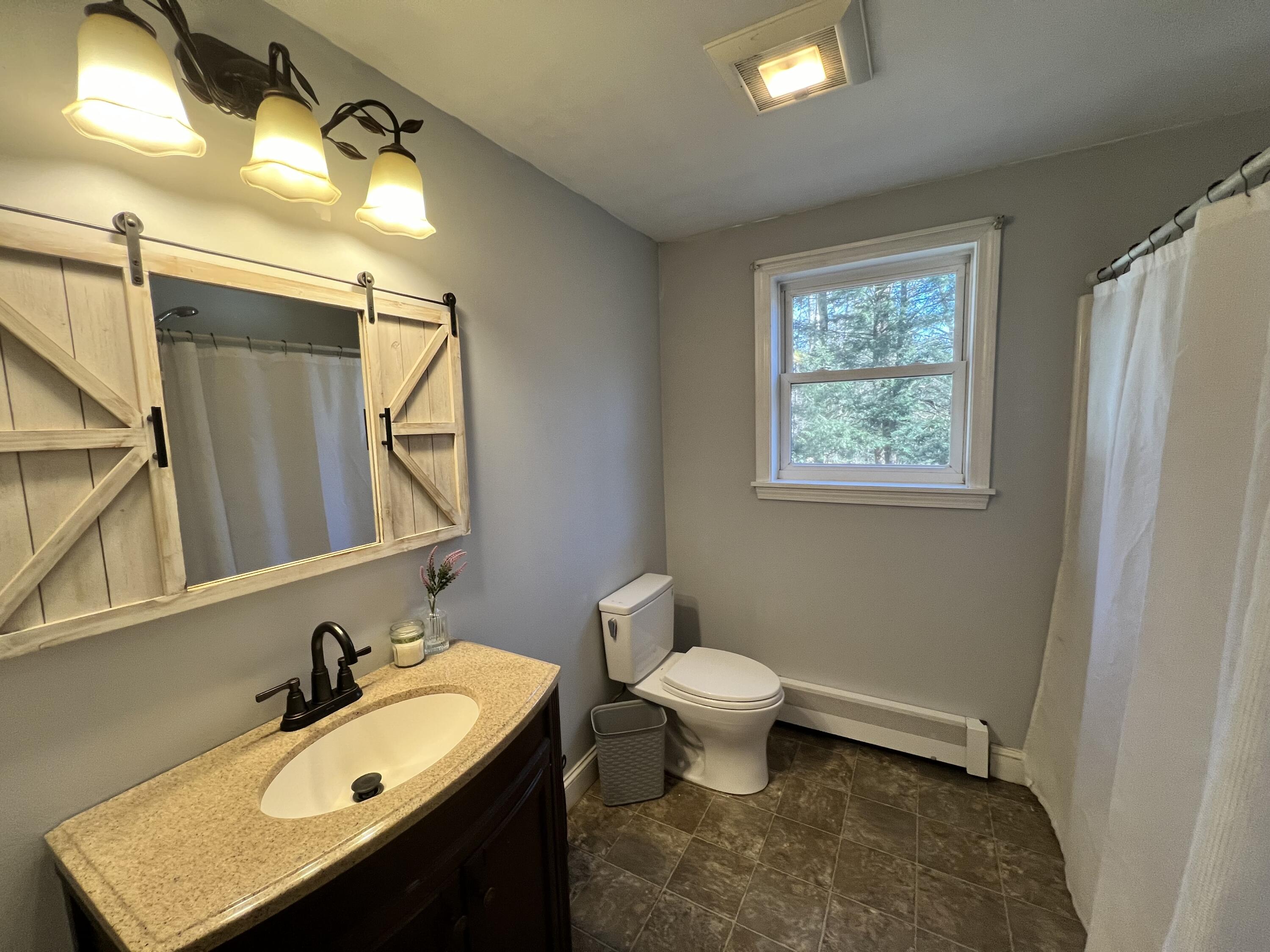 93 Railroad Avenue Springvale, ME 04083 - Photo 10 of 14 IMG_6834