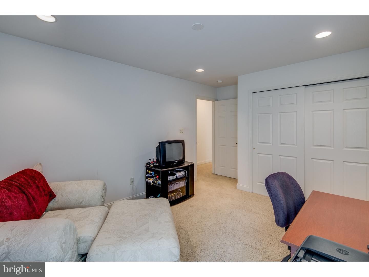 1280 Charleston Road Cherry Hill, NJ 08034 - Photo 15 of 25