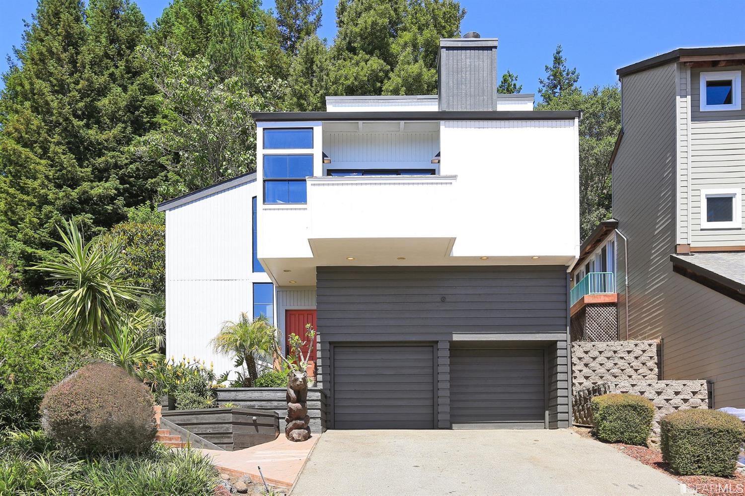 7107 Westmoorland Drive Berkeley, CA 94705 - Photo 1 of 36