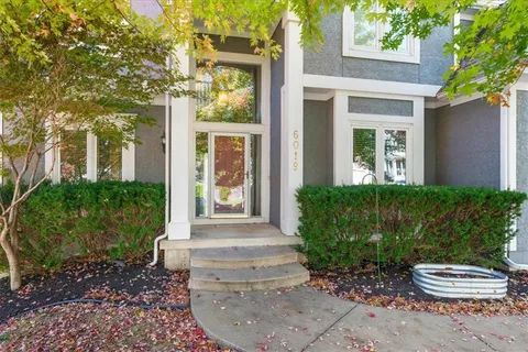 $535,000 | 6019 West 124th Street, Leawood, KS 66209