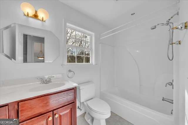 $459,000 | 353 Rum Creek Trail, Dublin, GA 31021