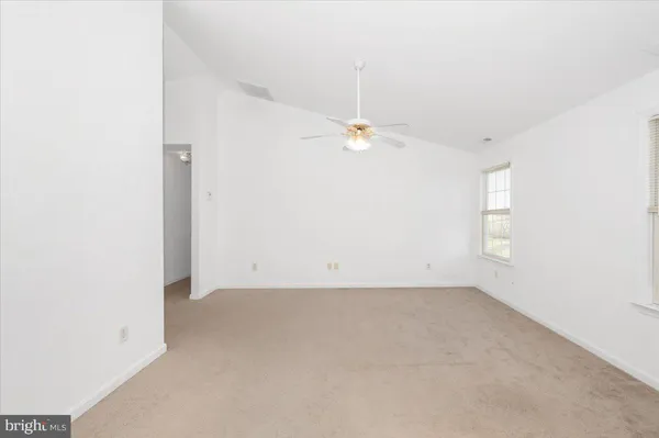 $2,300 | 8960 Albaugh Road, Unit UPPER, Union Bridge, MD 21791