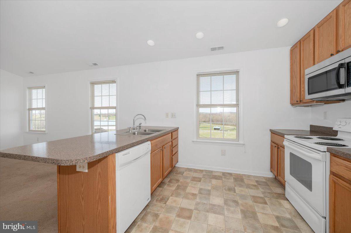 8960 Albaugh Road, Unit UPPER Union Bridge, MD 21791 - Photo 18 of 36