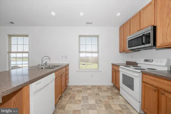 $2,300 | 8960 Albaugh Road, Unit UPPER, Union Bridge, MD 21791