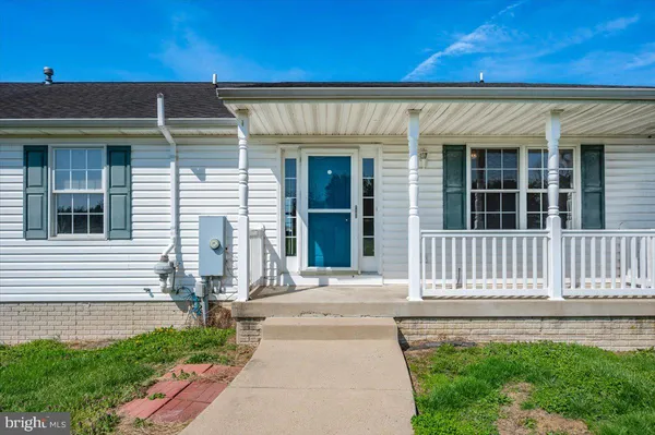 $2,300 | 8960 Albaugh Road, Unit UPPER, Union Bridge, MD 21791