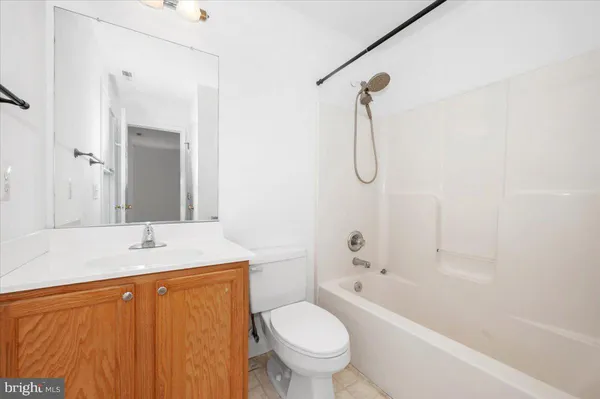 $2,300 | 8960 Albaugh Road, Unit UPPER, Union Bridge, MD 21791