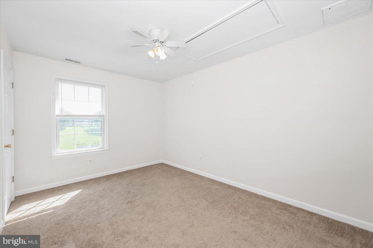 8960 Albaugh Road, Unit UPPER Union Bridge, MD 21791 - Photo 24 of 36