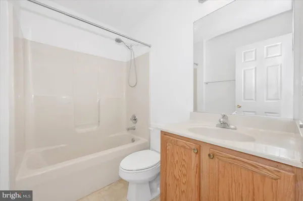 $2,300 | 8960 Albaugh Road, Unit UPPER, Union Bridge, MD 21791