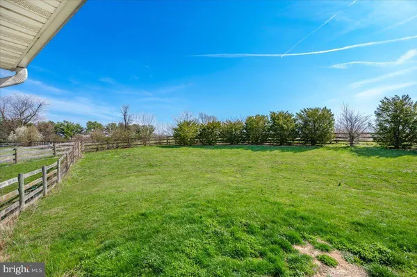 $2,300 | 8960 Albaugh Road, Unit UPPER, Union Bridge, MD 21791