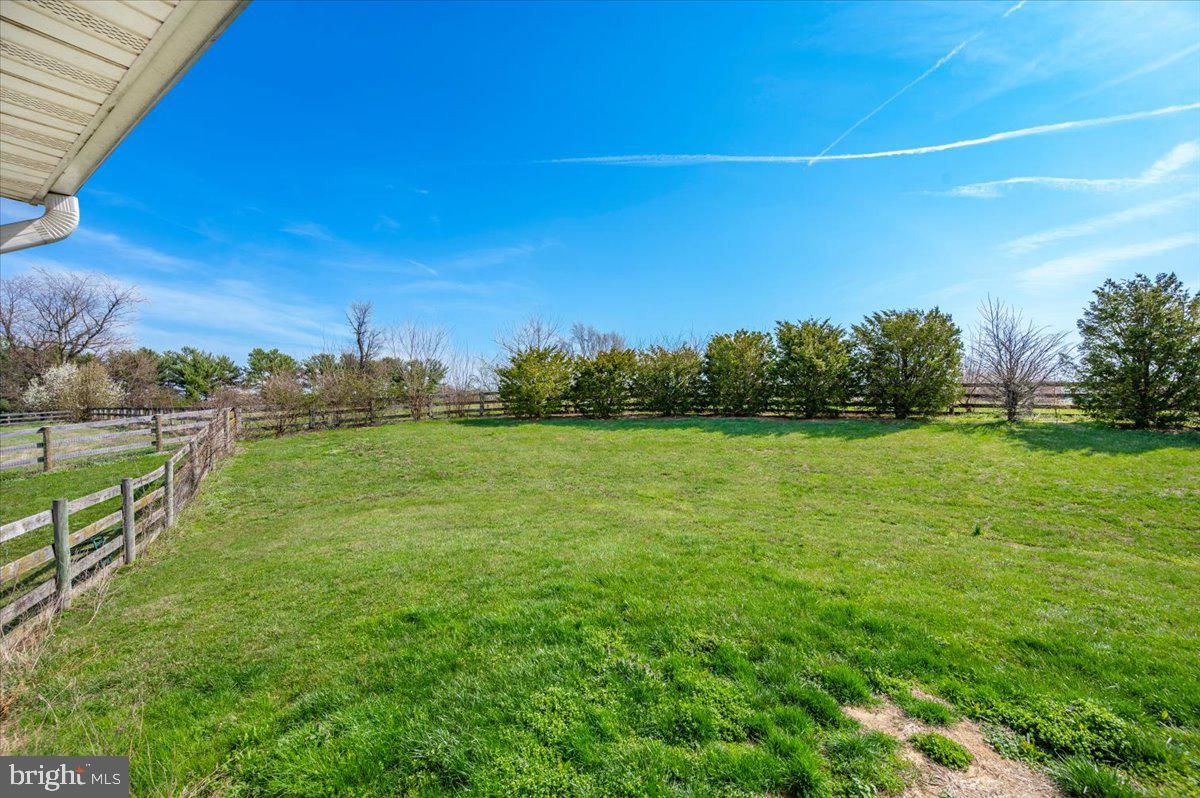 8960 Albaugh Road, Unit UPPER Union Bridge, MD 21791 - Photo 30 of 36