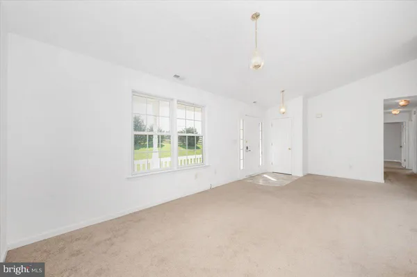 $2,300 | 8960 Albaugh Road, Unit UPPER, Union Bridge, MD 21791