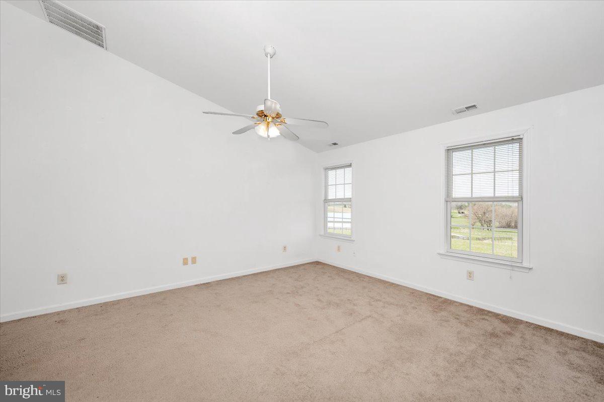 8960 Albaugh Road, Unit UPPER Union Bridge, MD 21791 - Photo 8 of 36