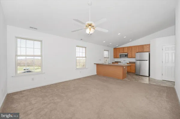 $2,300 | 8960 Albaugh Road, Unit UPPER, Union Bridge, MD 21791