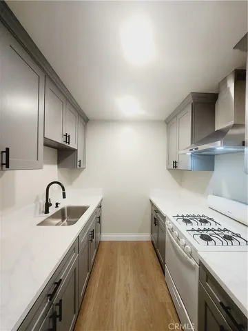 $2,000 | 1100 West Porter Avenue, Unit 2, Fullerton, CA 92833