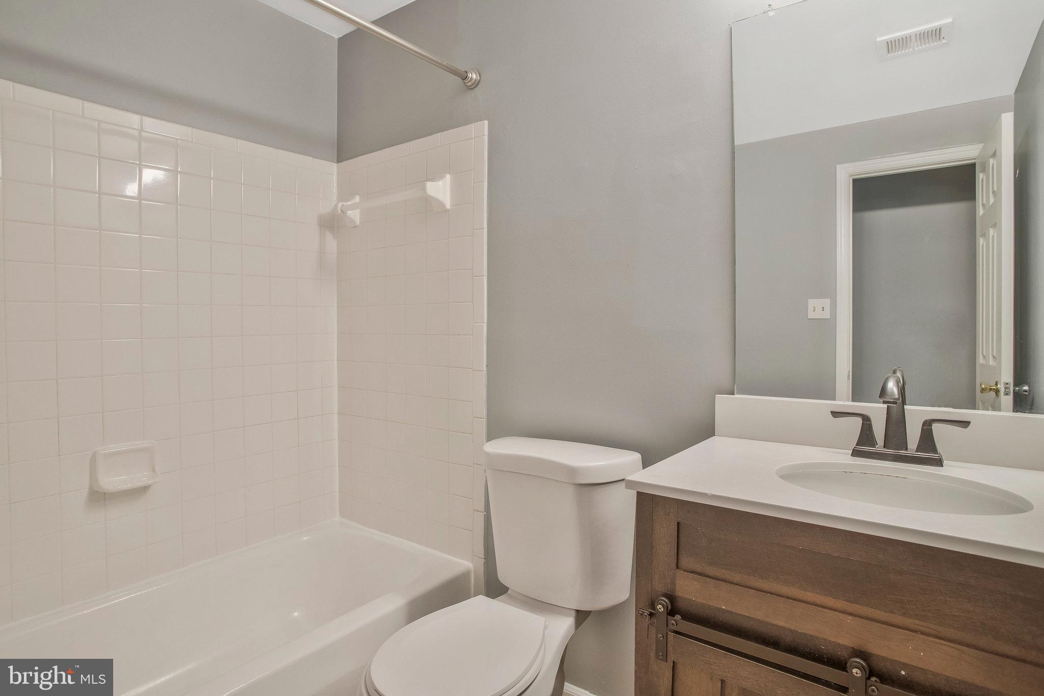 230 Sycamore Ridge Road Laurel, MD 20724 - Photo 27 of 32 Full bath in lower level with tub/shower.