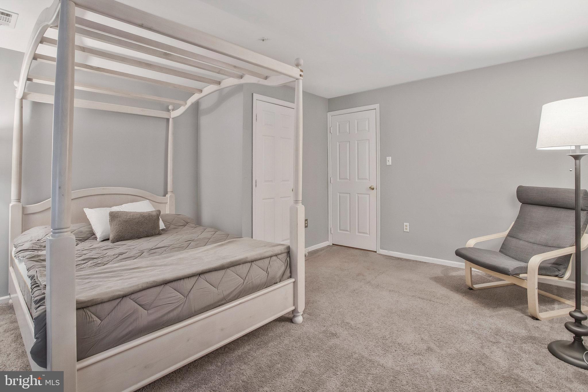230 Sycamore Ridge Road Laurel, MD 20724 - Photo 29 of 32 Carpet on third bedroom.