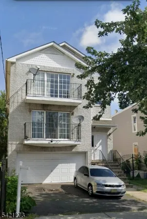 $880,000 | 303 West Runyon Street, Newark, NJ 07108