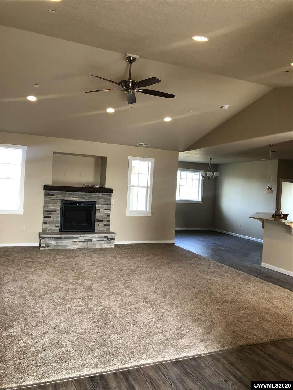 3389 Alexander Lane Northeast Albany, OR 97321 - Photo 4 of 14