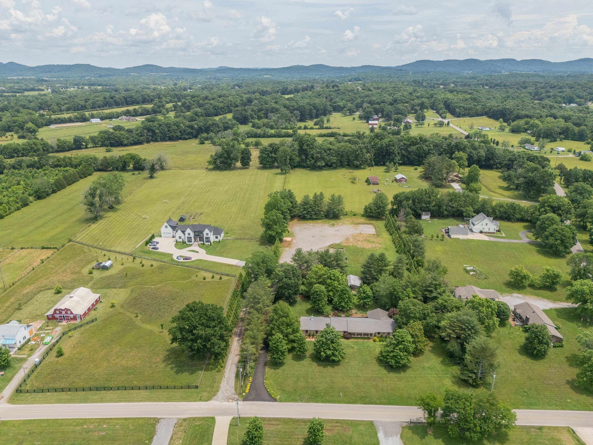 9133 12 Corners Road Lascassas, TN 37085 - Photo 8 of 56