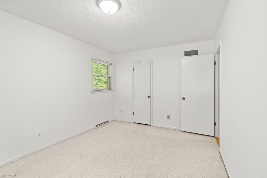 7001 Aplington Road Oak Ridge, NC 27310 - Photo 20 of 34