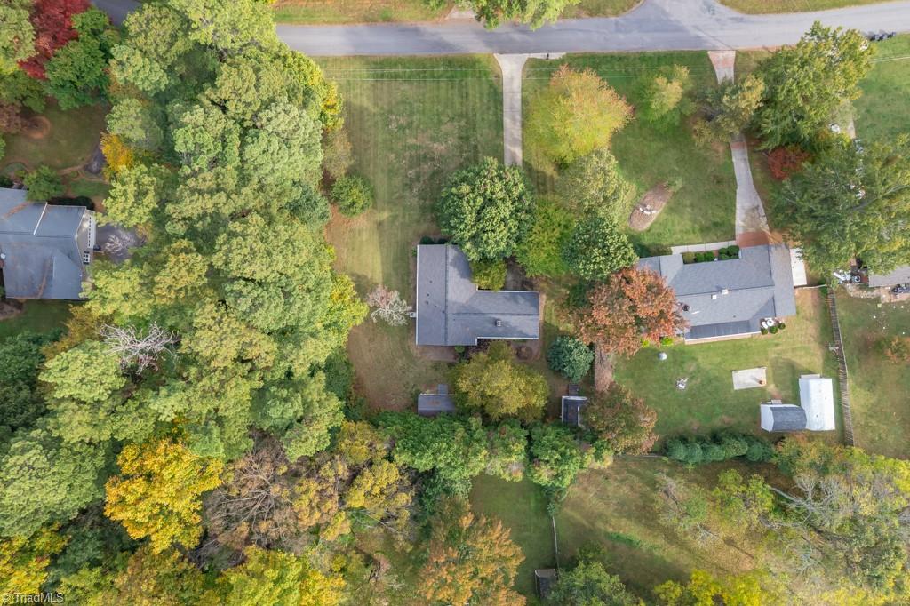 7001 Aplington Road Oak Ridge, NC 27310 - Photo 31 of 34