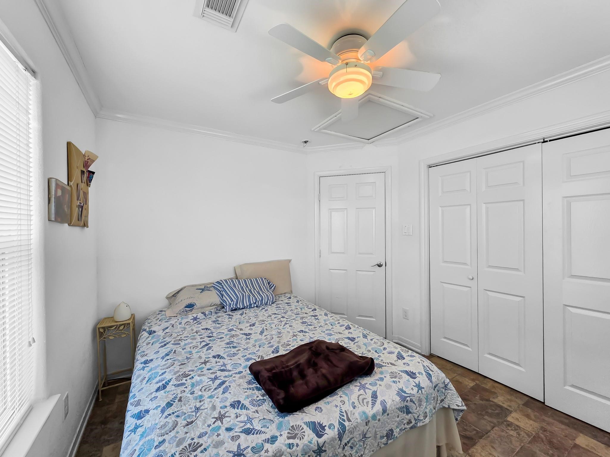 2006 Idyle View Crystal Beach, TX 77650 - Photo 26 of 32