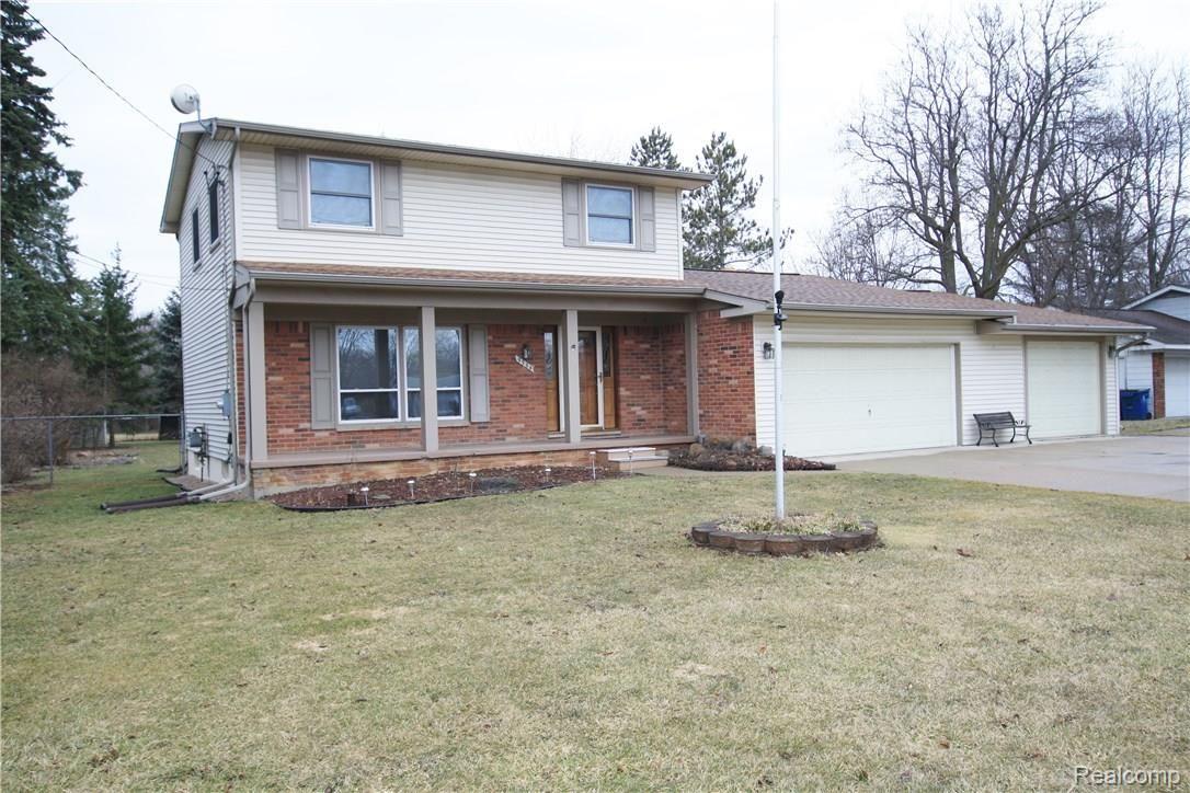 5334 Torrey Road Flint, MI 48507 - Photo 6 of 31 IMG_7660.JPG