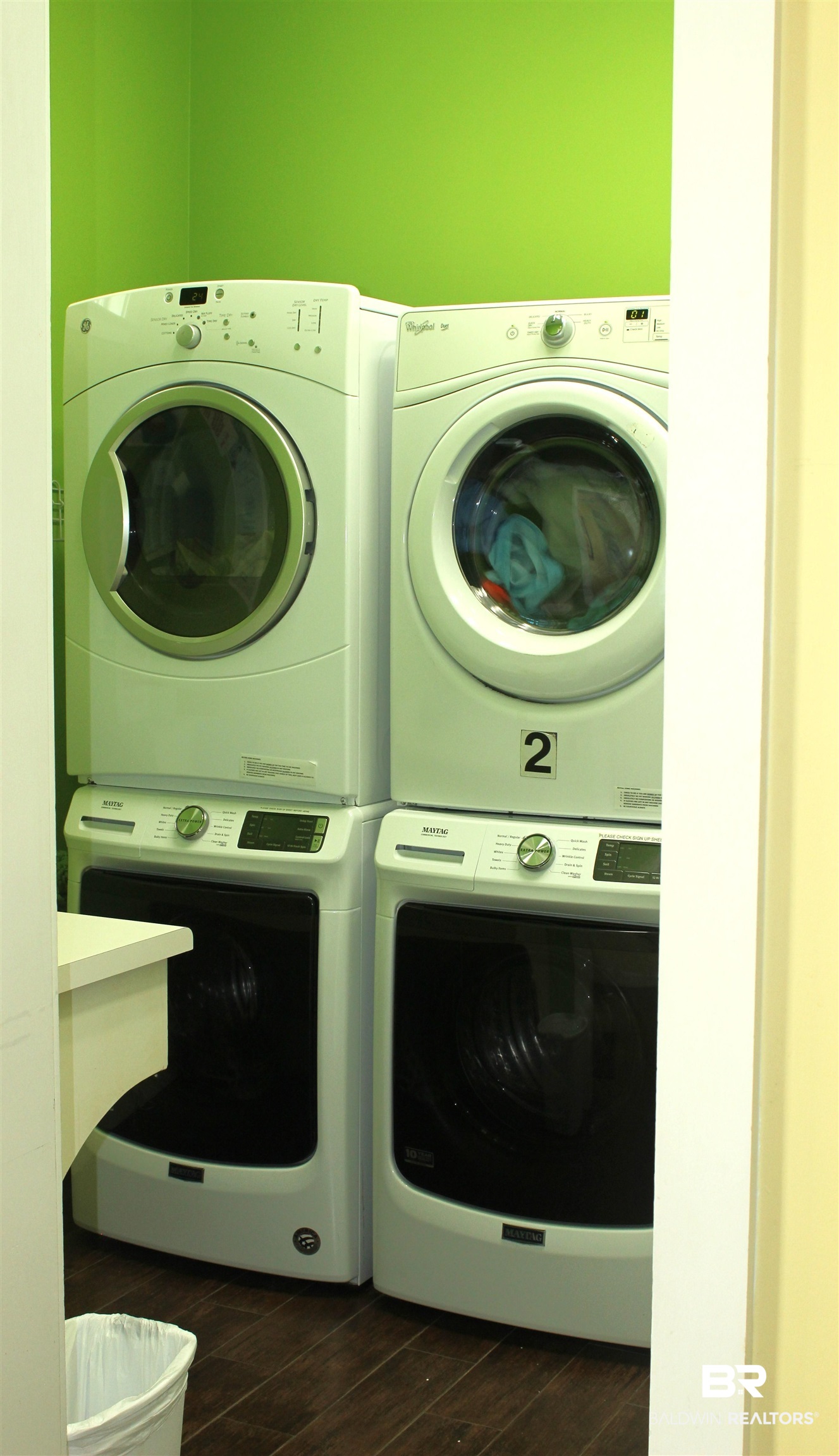 12058 Raptor Court Elberta, AL 36530 - Photo 22 of 24 Laundromat