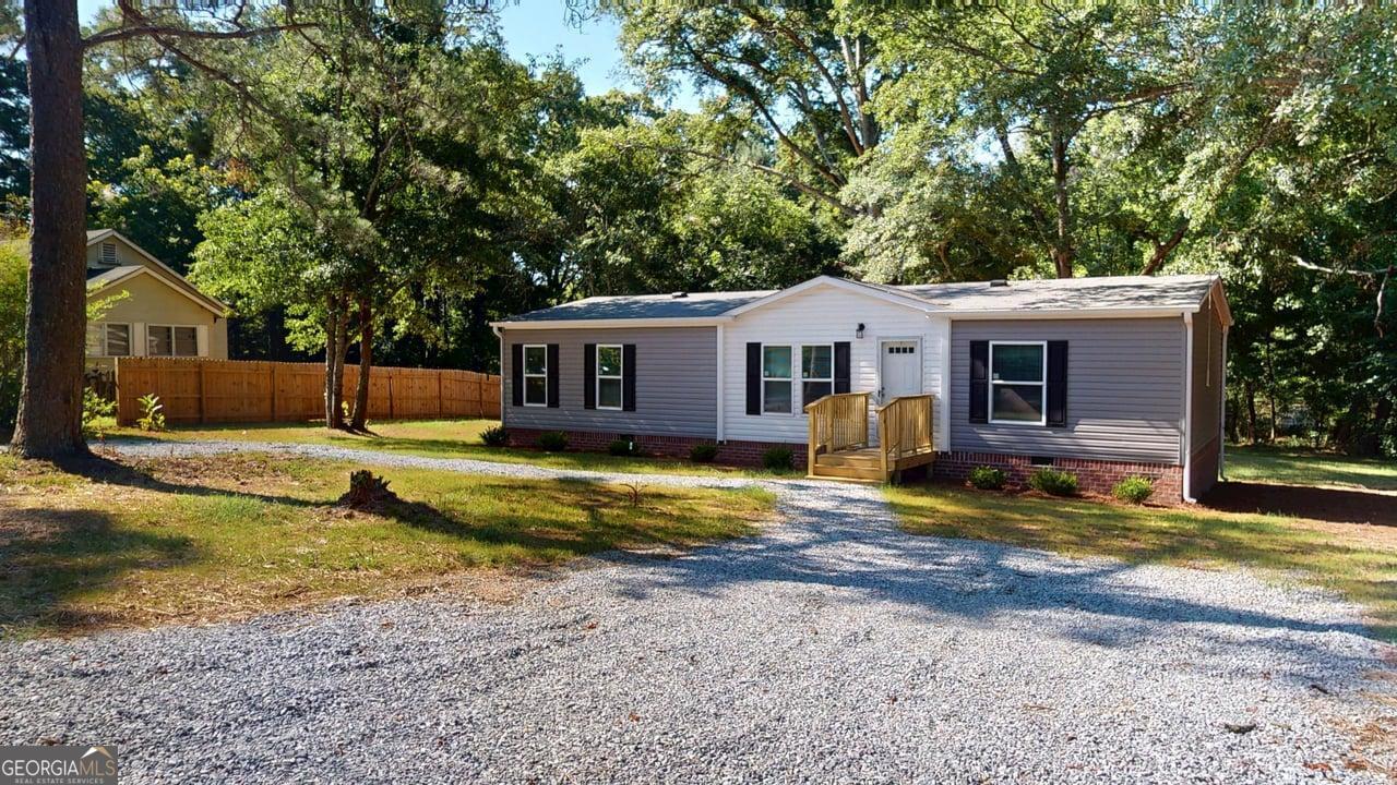 69 Angel Street Bethlehem, GA 30620 - Photo 4 of 41