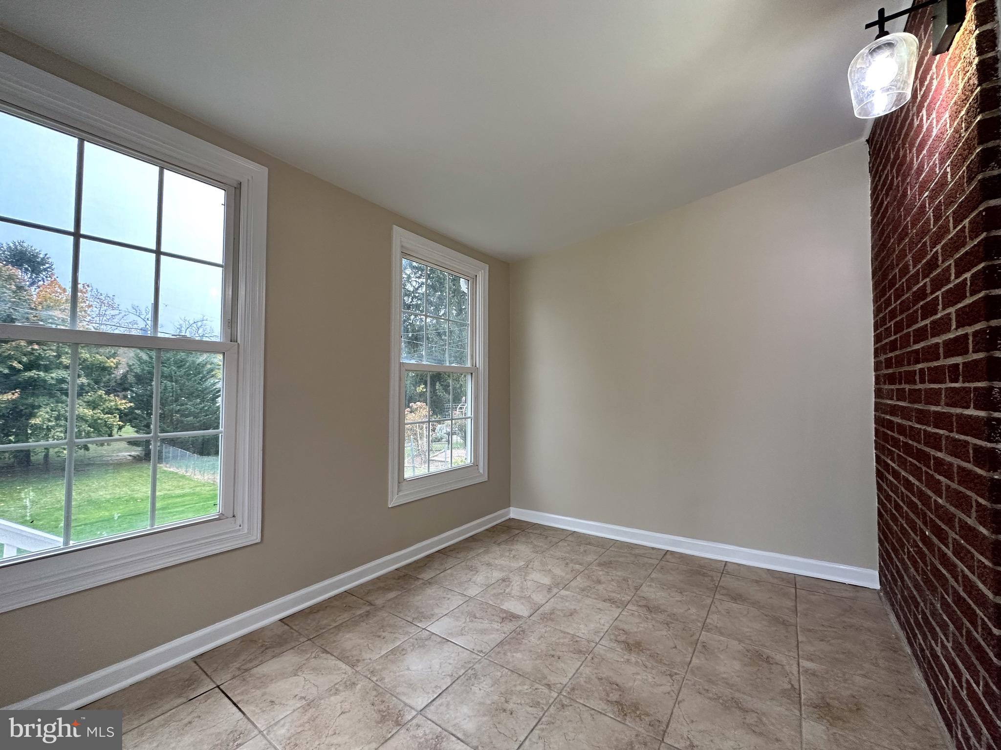 409 Rutherford Road Harrisburg, PA 17109 - Photo 22 of 47 Rear Porch/ Dining room