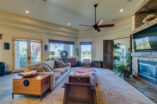 $15,000 | 549 Regents Gate Drive, Henderson, NV 89012