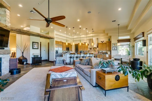 $15,000 | 549 Regents Gate Drive, Henderson, NV 89012