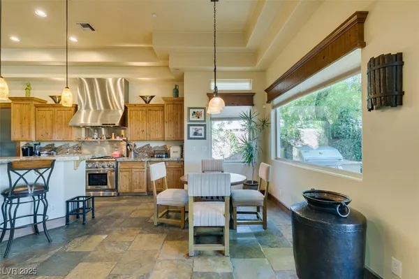 $15,000 | 549 Regents Gate Drive, Henderson, NV 89012