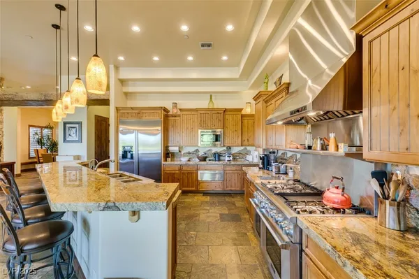 $15,000 | 549 Regents Gate Drive, Henderson, NV 89012