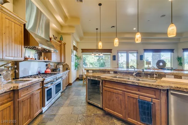 $15,000 | 549 Regents Gate Drive, Henderson, NV 89012