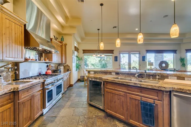 $15,000 | 549 Regents Gate Drive, Henderson, NV 89012