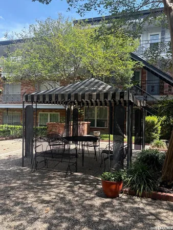 $900 | 8401 North New Braunfels Avenue, Unit 245, San Antonio, TX 78209