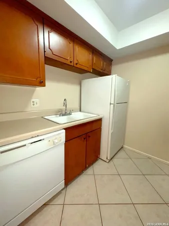 $900 | 8401 North New Braunfels Avenue, Unit 245, San Antonio, TX 78209