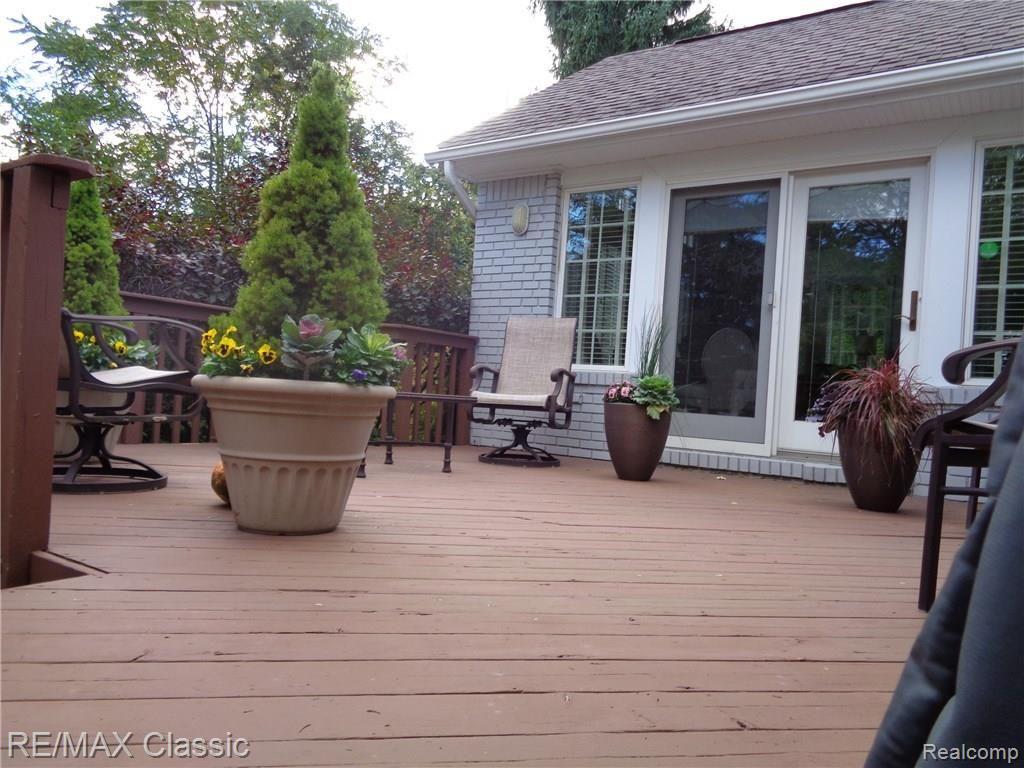998 Top View Road Bloomfield Hills, MI 48304 - Photo 46 of 50 DSC01047.JPG