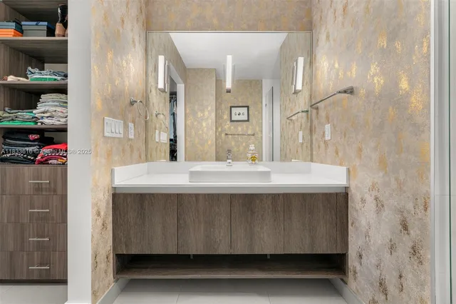 $1,199,000 | 455 Northeast 39th Street, Unit 105, Miami, FL 33137