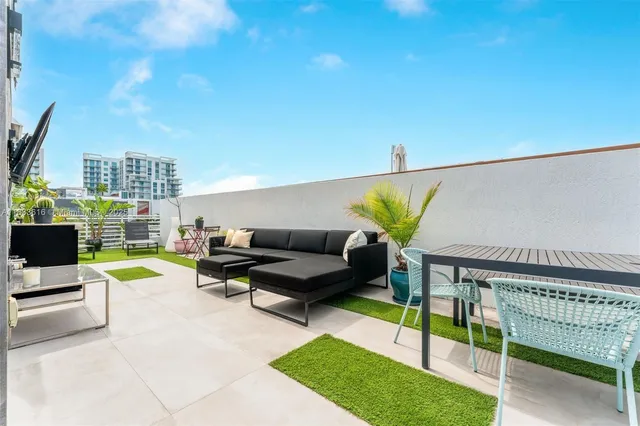 $1,199,000 | 455 Northeast 39th Street, Unit 105, Miami, FL 33137