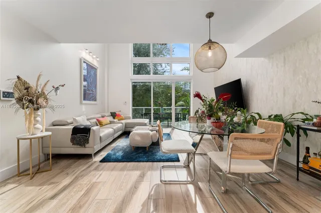 $1,199,000 | 455 Northeast 39th Street, Unit 105, Miami, FL 33137