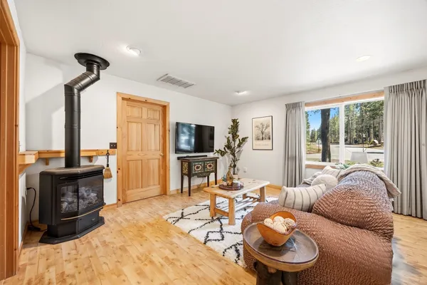 $764,000 | 14814 Hansel Avenue, Truckee, CA 96161