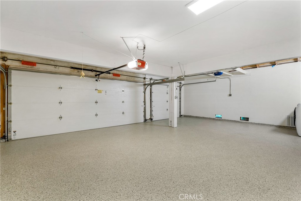 3383 Marigold Circle Costa Mesa, CA 92626 - Photo 34 of 43