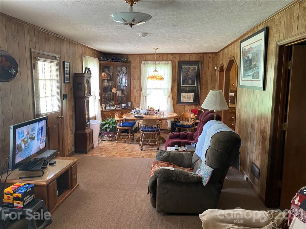 1079 Amherst Road Morganton, NC 28655 - Photo 2 of 40 Gallery Image 2