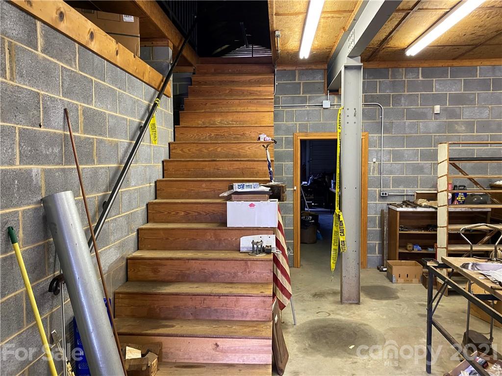 1079 Amherst Road Morganton, NC 28655 - Photo 17 of 40 Gallery Image 17