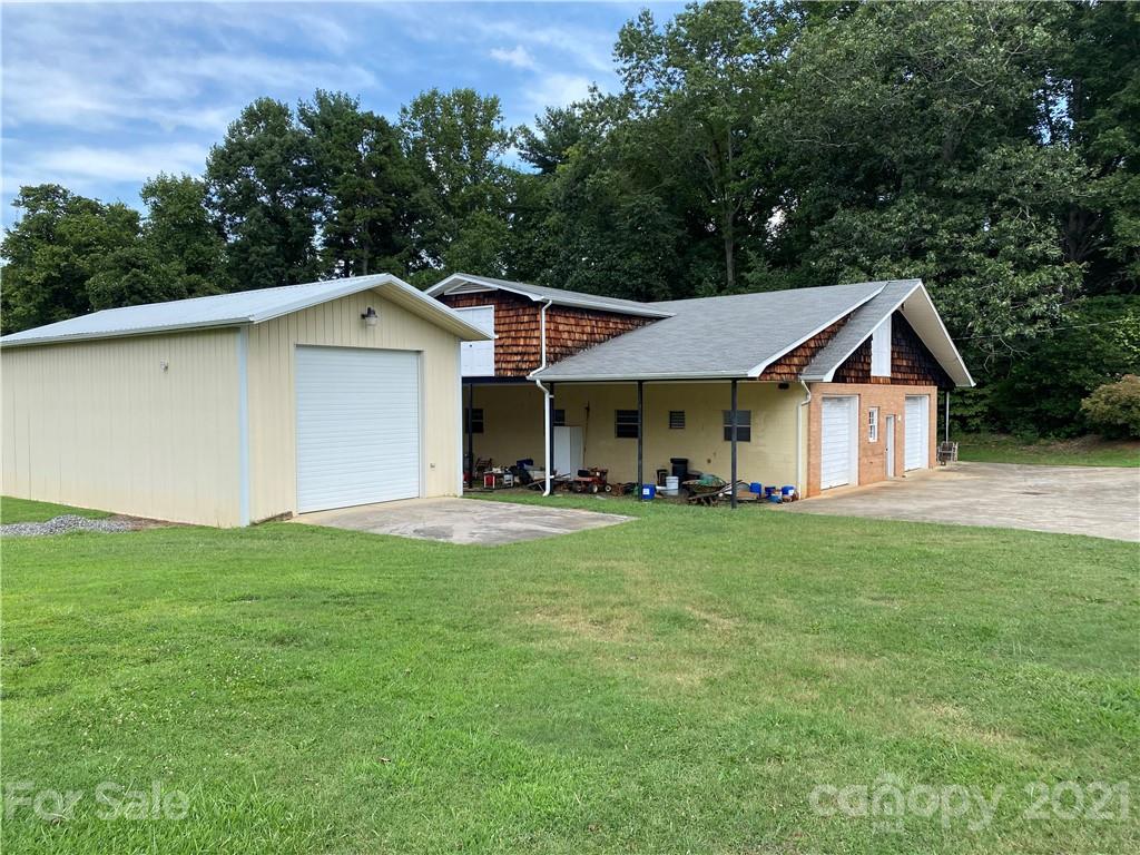 1079 Amherst Road Morganton, NC 28655 - Photo 31 of 40 Gallery Image 31