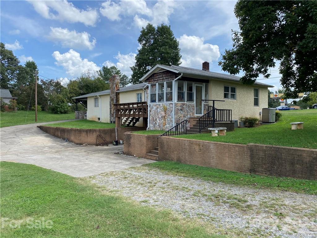 1079 Amherst Road Morganton, NC 28655 - Photo 35 of 40 Gallery Image 35