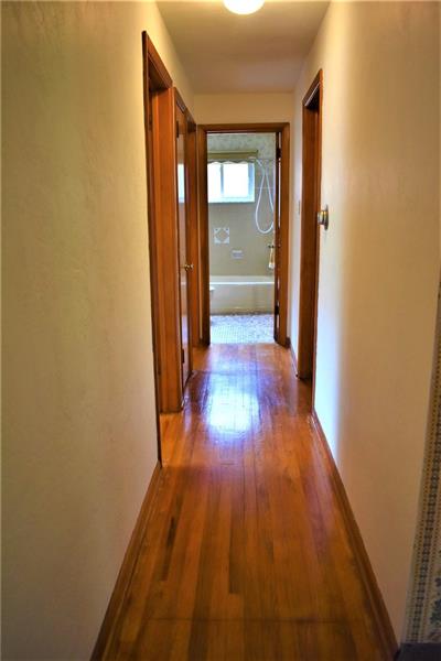 164 Reed Drive Pittsburgh, PA 15205 - Photo 11 of 24 Gallery Image 11